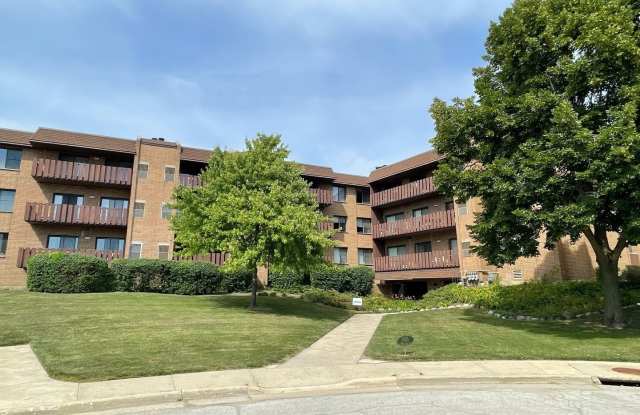 1755 lake cook Road unit: 123 photos photos