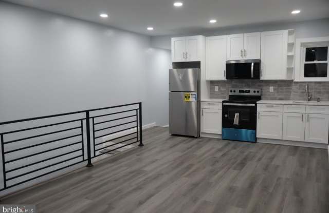 2728 N 5TH Street photos photos