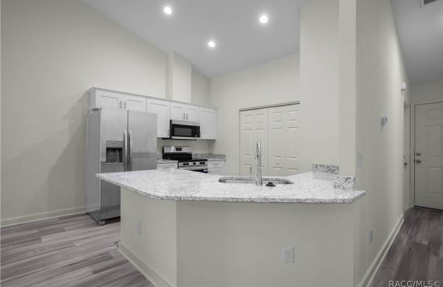 9227 E Royal Palm Drive Gallery 3