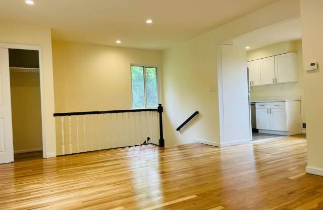 26 Elm Av photos photos