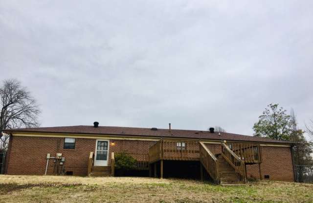 Spacious Brick Home with Almost 1 Acre of Privacy | 210 Waynick Rd Gallery 4