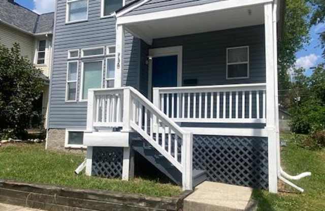 736 E Mound St photos photos