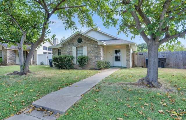 4712 Hibiscus St. - 4712 Hibiscus Street, Fort Worth, TX 76137