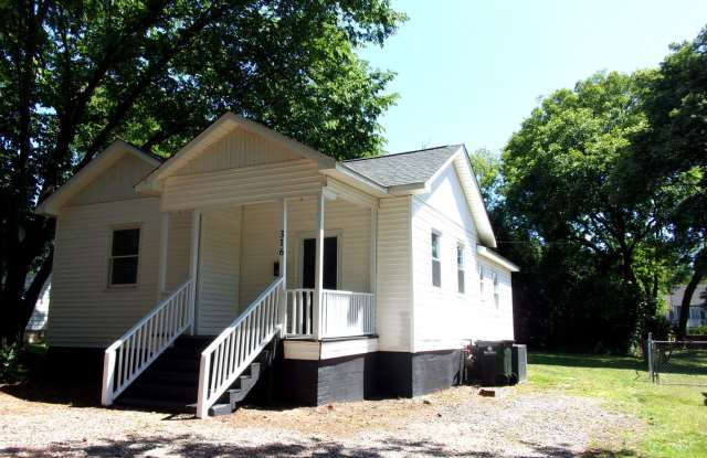 Beautifully Renovated 2 Bedroom 1 1/2 Bath Home photos photos
