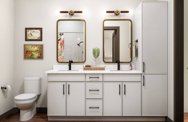 The Karlyn of Naples - 55+ Senior Living Community Gallery 4
