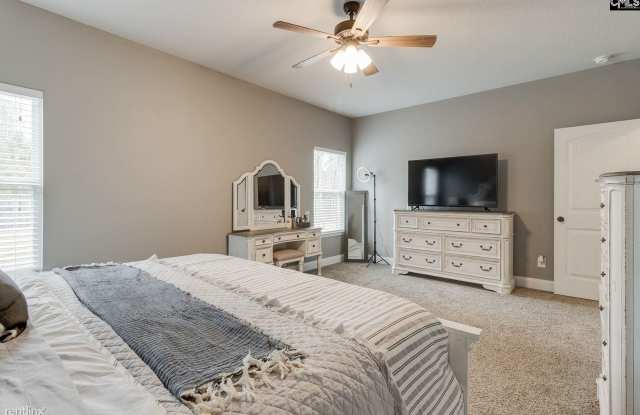 3499 Heartwood Pass Gallery 2