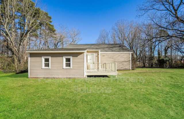 3909 Burtis Street photos photos