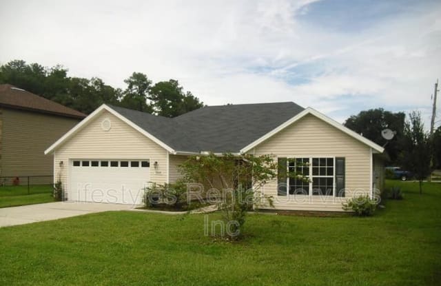 10605 Old Kings Rd - 10605 Old Kings Road, Jacksonville, FL 32219