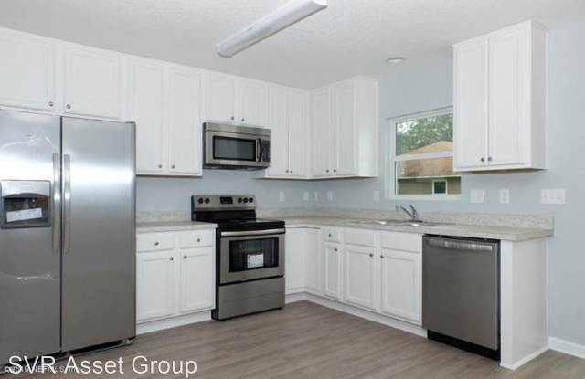 1524 Center St - 1524 Center St, Green Cove Springs, FL 32043
