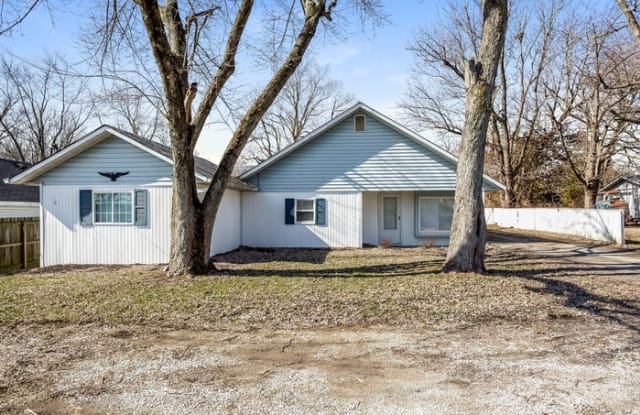 1444 Mitthoeffer Road - 1444 North Mitthoeffer Road, Indianapolis, IN 46229