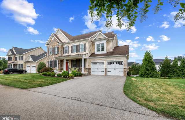 5066 WINESAP Way Gallery 2