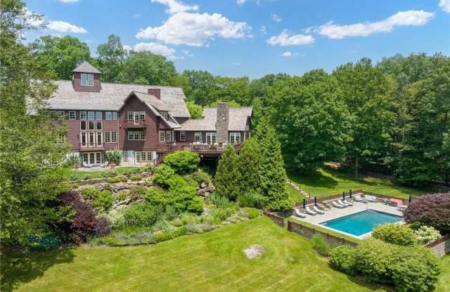 12 Mcmorrow Lane - 12 McMorrow Lane, Westchester County, NY 10560
