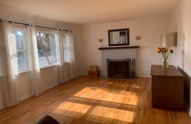 465 Harcourt Avenue Gallery 2