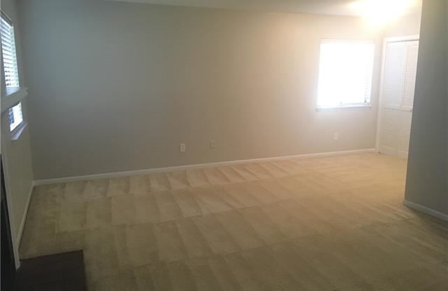 6123 Heathstone Lane Gallery 4