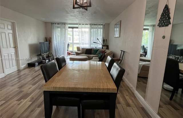8321 Sands Point photos photos