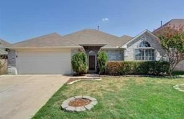 1205 Pegasus Drive - 1205 Pegasus Drive, Arlington, TX 76013