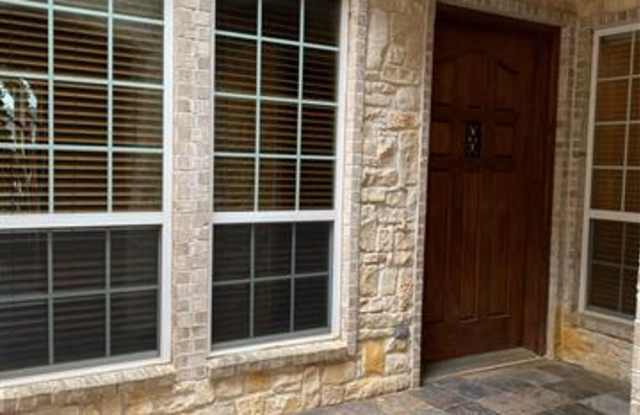 2412 Vineyard Drive Gallery 4