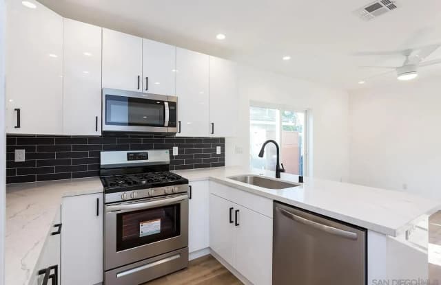 5721 Campanile Way Gallery 3