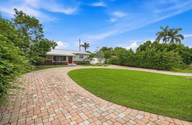 938 Arlington Drive Gallery 3