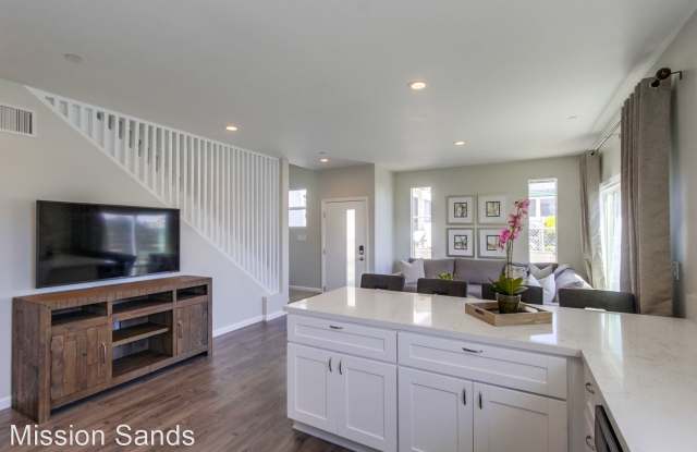 1265 Goshen St Unit B Gallery 2