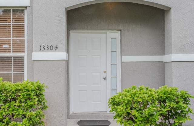 13304 Summerton Drive Gallery 3