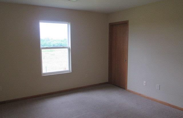 Spacious Duplex Gallery 4