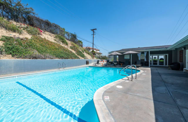 Emerald Hills Apartment Homes Gallery 4