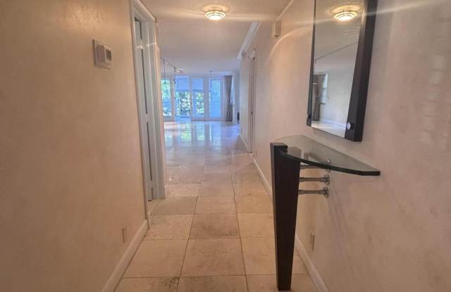 806 CYPRESS GROVE Lane Gallery 3
