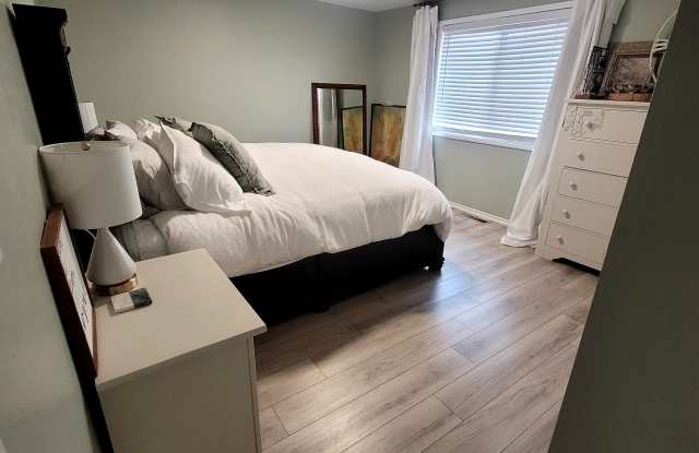 93060 River Rd - 93060 River Road, Lane County, OR 97448