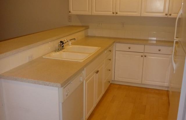 12034 15th Avenue NE #107 Gallery 4