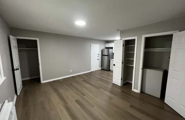 319 Columbia Ave photos photos