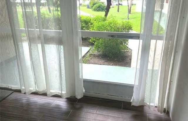 804 SE 7th St photos photos