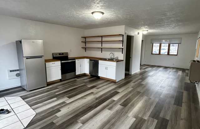 805 South Atlantic Street Unit C photos photos