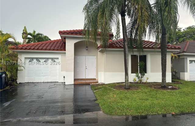 5768 NW 98th Pl photos photos