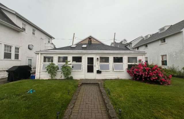 3 July Walk unit: House - 3 July Walk, Long Beach, NY 11561