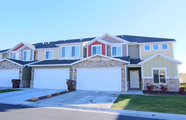 2135 W Carson - 2135 W Carson Ave, West Haven, UT 84401