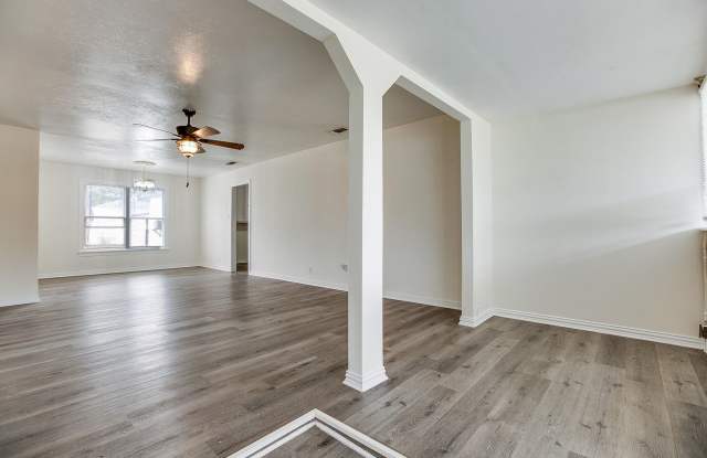 Very nice 3 bedroom home in Santa Rita! Gallery 3
