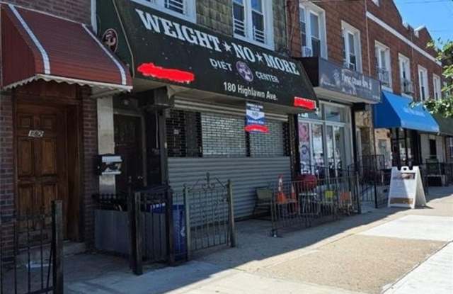 180 Highlawn Avenue photos photos