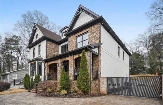1930 Northside Drive NW Gallery 2
