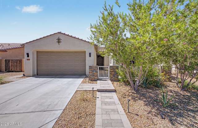 9020 S 41ST Glen Gallery 1