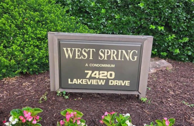 7420 LAKEVIEW DR Gallery 2
