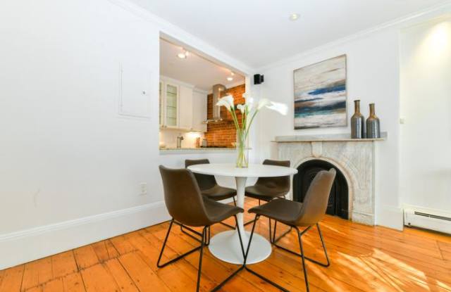 18 Worcester Sq. Gallery 3