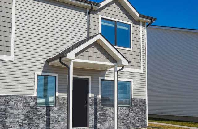 3br 2.5ba Townhouse in Urbandale, first month's rent free! Gallery 3