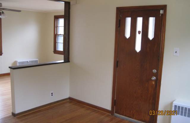 435 Ziegler Street Gallery 4