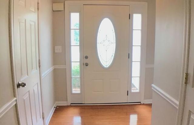 2620 Essex Court Southeast Gallery 2