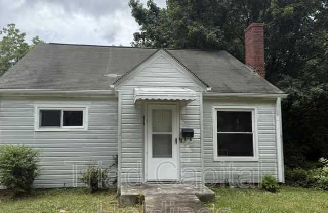 908 Roosevelt St photos photos