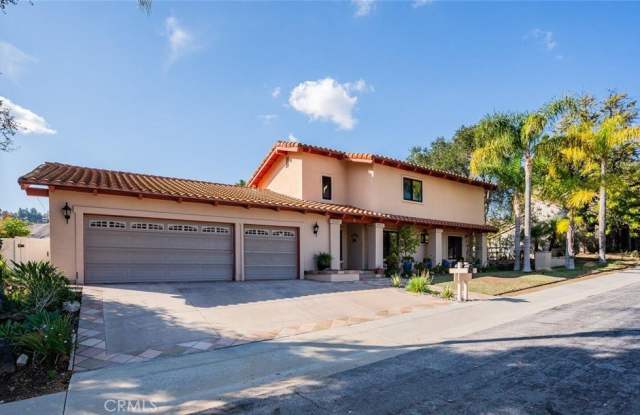 9 Bronco Lane photos photos