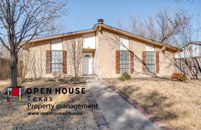 821 Cambridge Drive - 821 Cambridge Drive, Plano, TX 75023