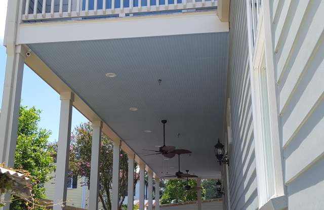 1420 General Pershing Street Gallery 4