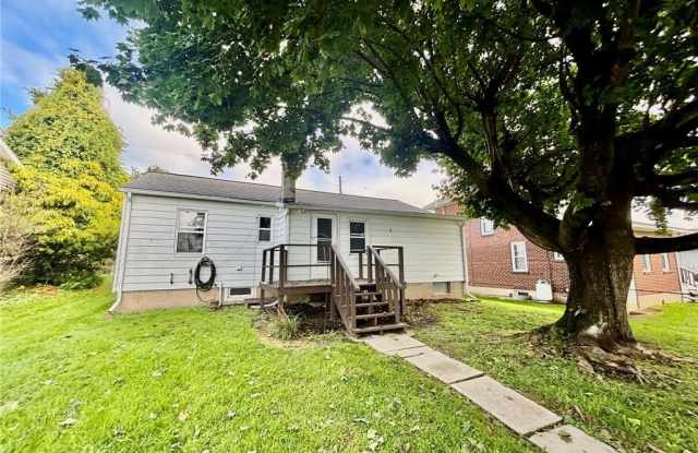 535 Mauch Chunk Street Gallery 3